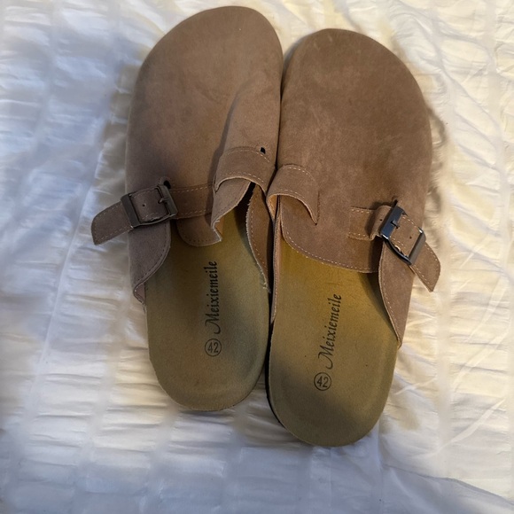 Women's Tan Suede Slip-On Shoes - Picture 2 of 6